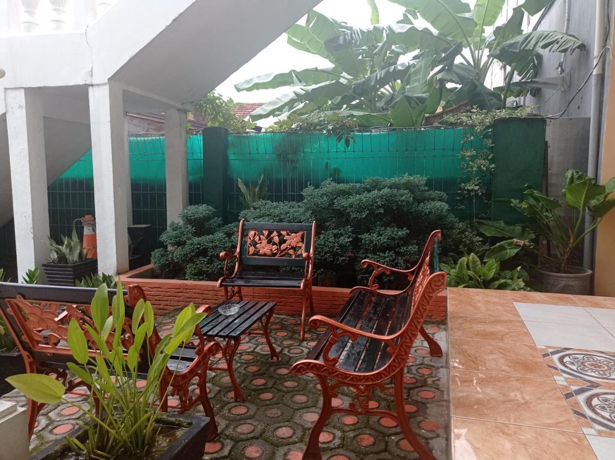 Hotel Nayora Prabumulih Perabumulih エクステリア 写真